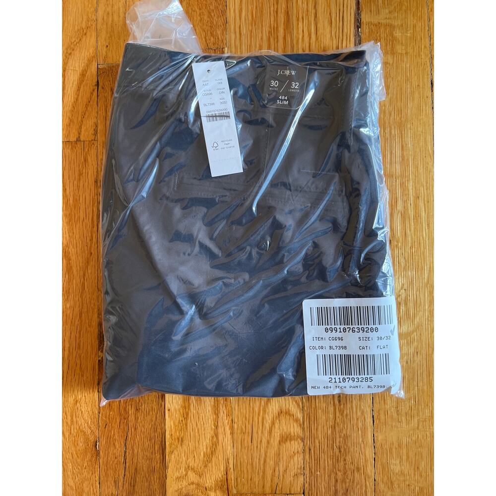 J. Crew 484 Slim-fit tech pant in Darkest Indigo Navy size 30/32 - Picture 9 of 9